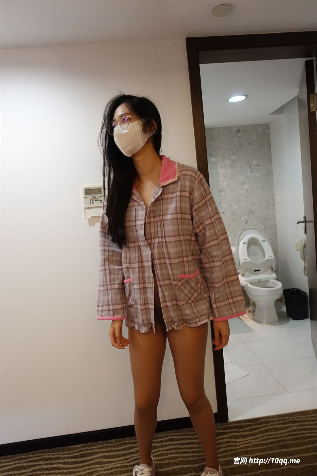 rosi口罩美女写真